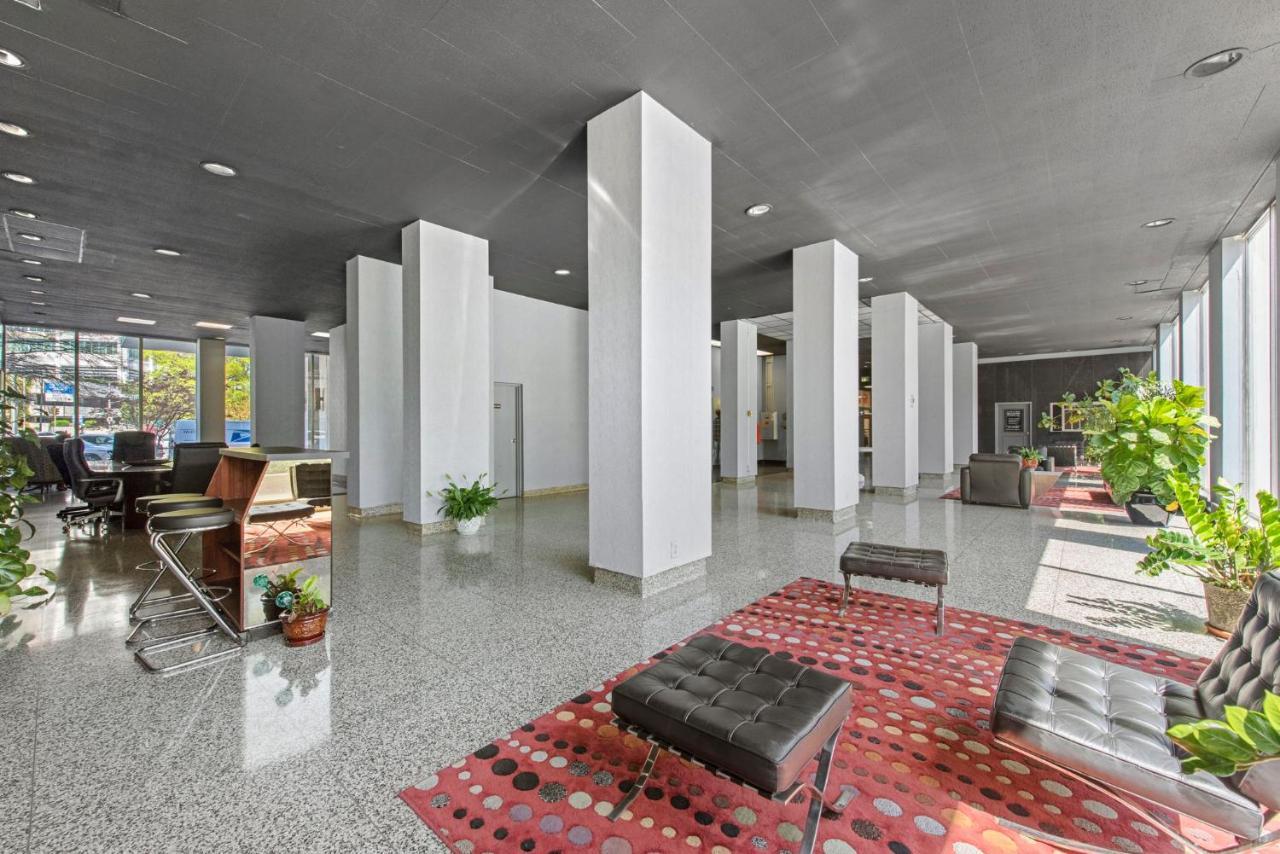 804 Free Parking Modern Downtown Apt, Great Wifi Атланта Екстериор снимка